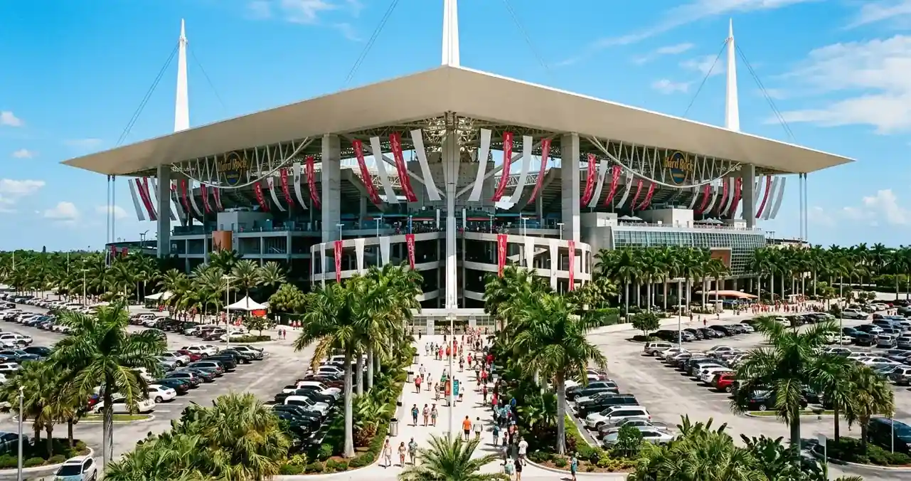 Noregur og England mætast í hita Miami á Hard Rock Stadium