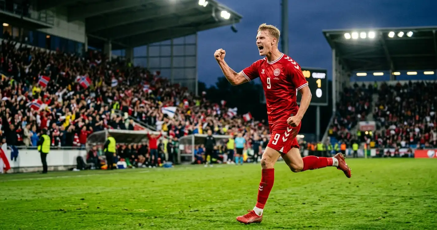 Erling Haaland fagnar marki fyrir Noreg gegn Senegal á HM 2026